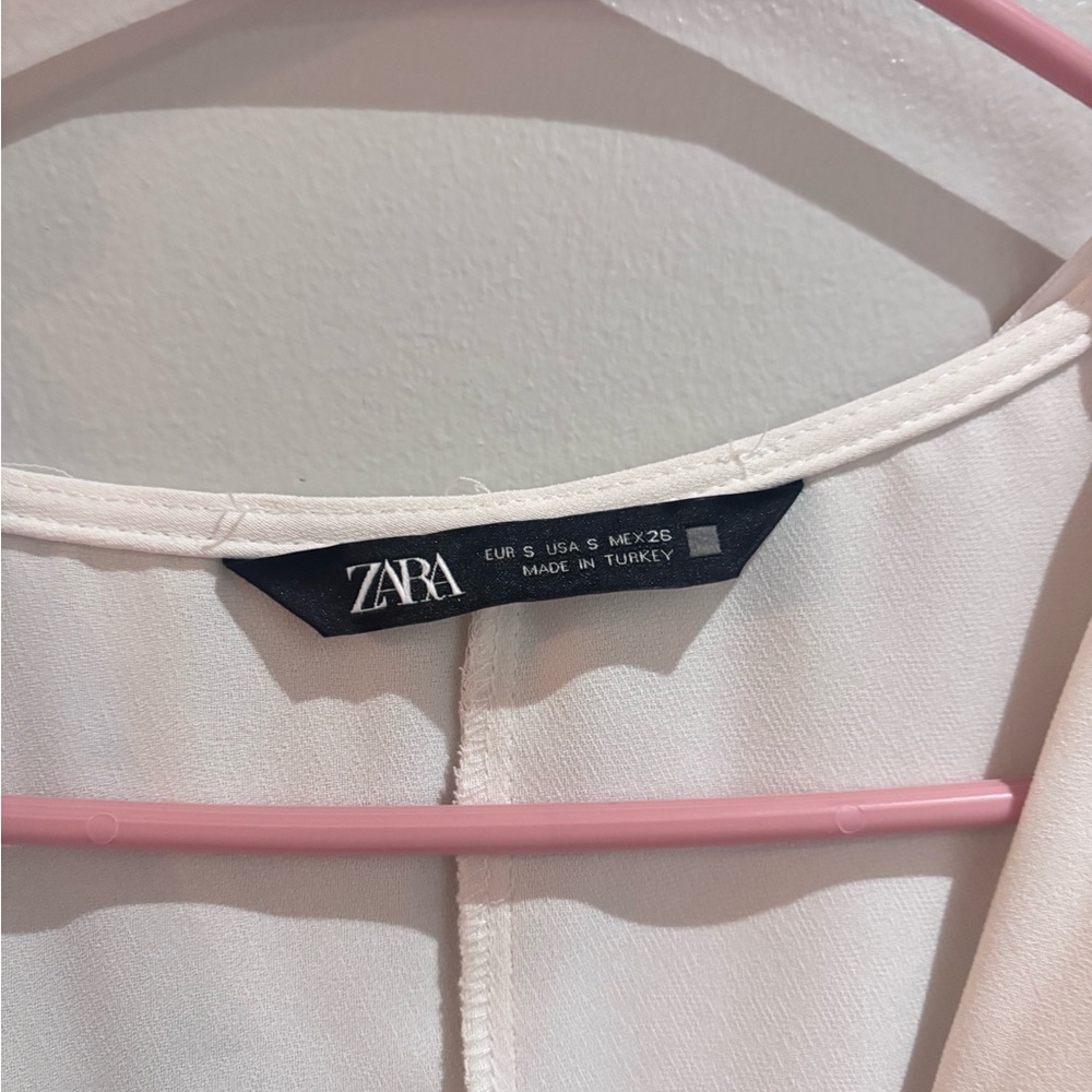 Zara Cream Wrap Peplum Blouse with Cap Sleeves - Picture 4 of 4